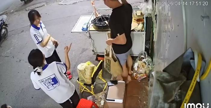 ฝากร้านไว้กับนักเรียน พีคมาก...  