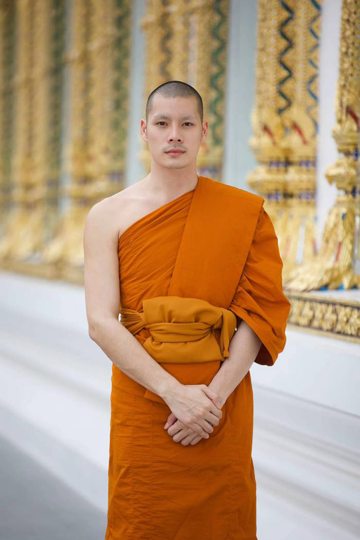 พระศรัณย์ พระหล่อ