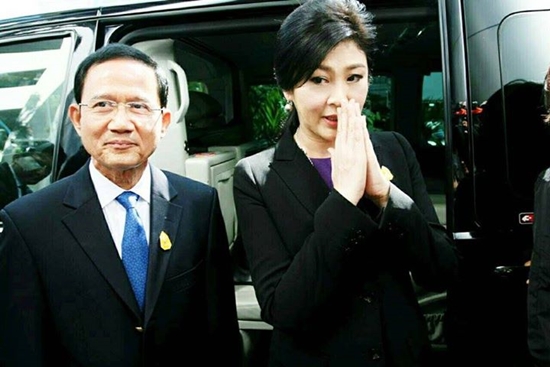 ยิ่งลักษณ์ ชินวัตร