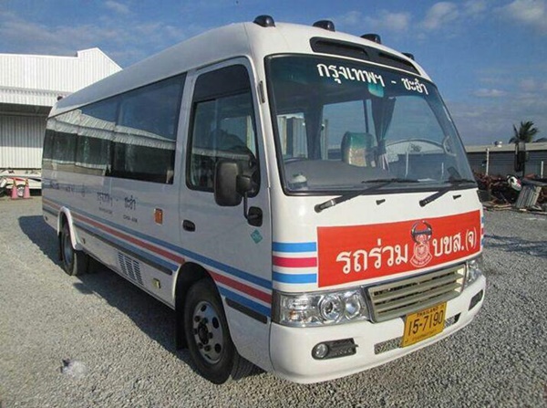 รถมินิบัส