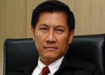 พล.ท.ภราดร พัฒนถาบุตร