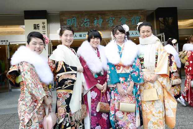 วันบรรลุนิติภาวะ ญี่ปุ่น