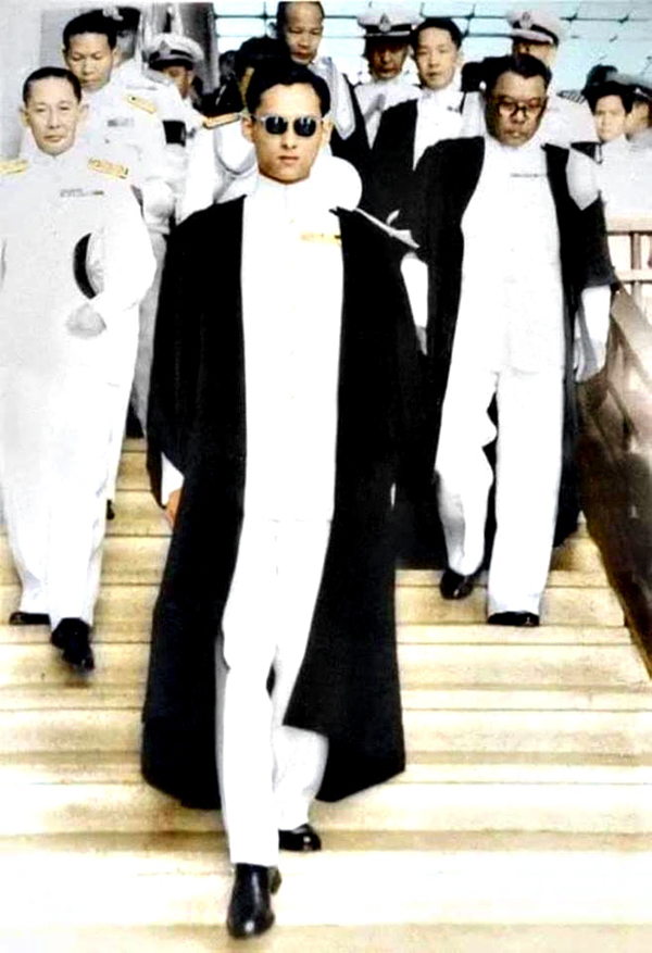 พระบาทสมเด็จพระปรมินทรมหาภูมิพลอดุลยเดช 