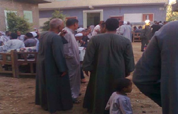 ตายแล้วฟื้น แม่ช็อก ลูกตายแล้วฟื้นกลางงานศพ จัดงานฉลองแทน 