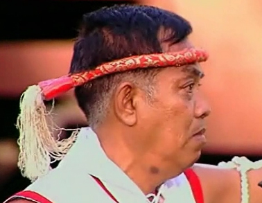 มงคลสวมศรีษะ การแต่งกายกีฬากระบี่กระบอง