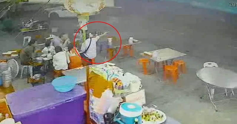 ชักปืนยิงขู่กลางร้านข้าวต้ม