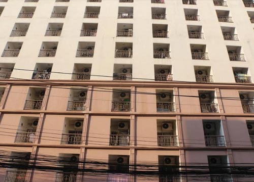 โดดตึกฆ่าตัวตาย