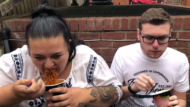 บะหมี่เผ็ด