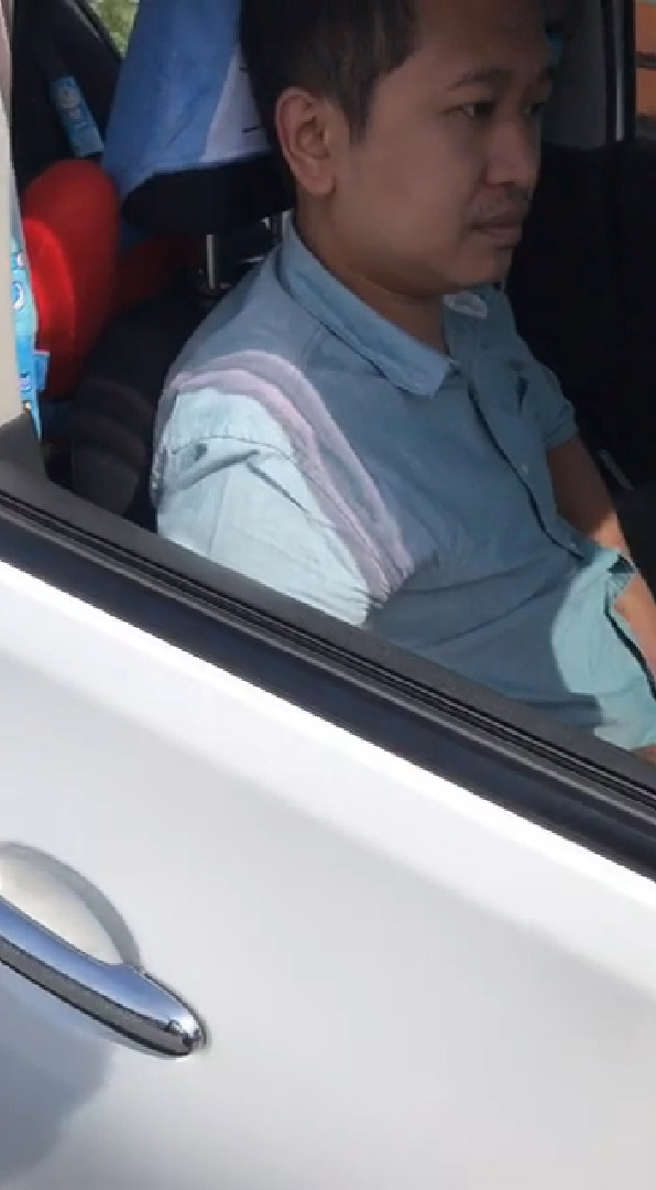 หมดสติบนรถ