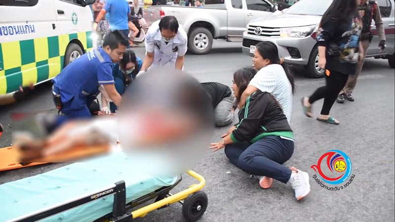 รถบัสทับเด็ก