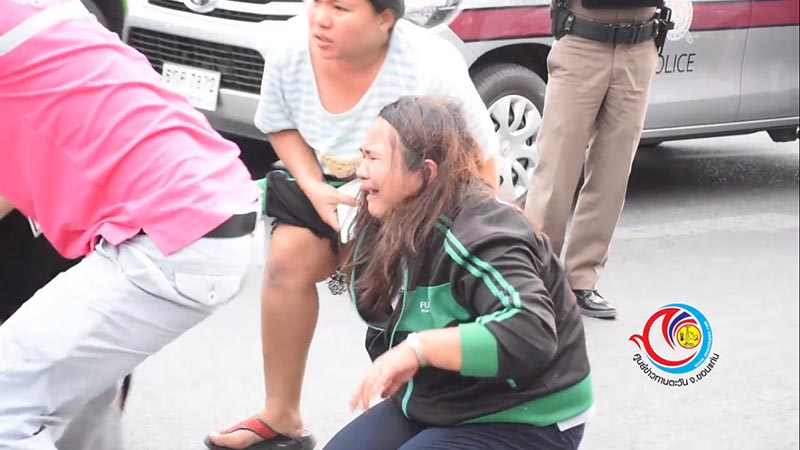 รถบัสทับเด็ก