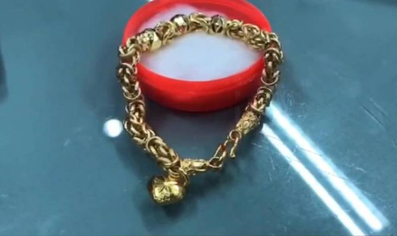 ทองปลอม