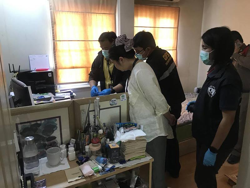 ยิงตัวตาย