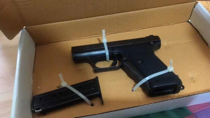 ยิงตัวตาย