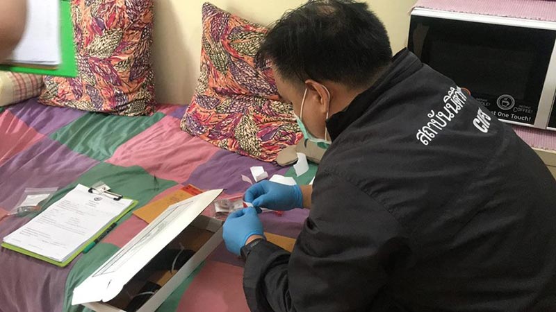 ยิงตัวตาย