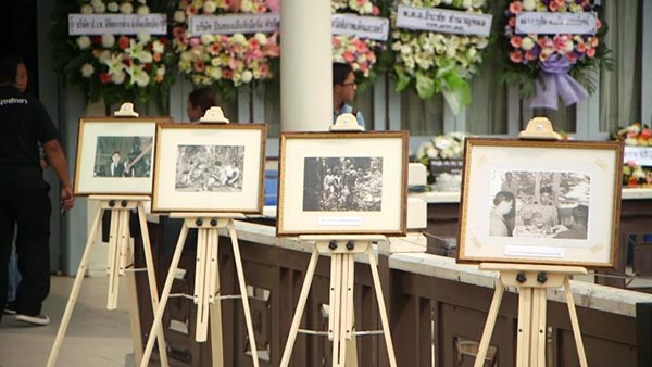 แต่งหน้าศพ