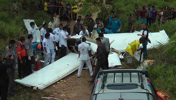 เครื่องบินตกภูเก็ต