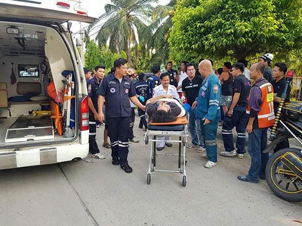 รถชนคนตาย