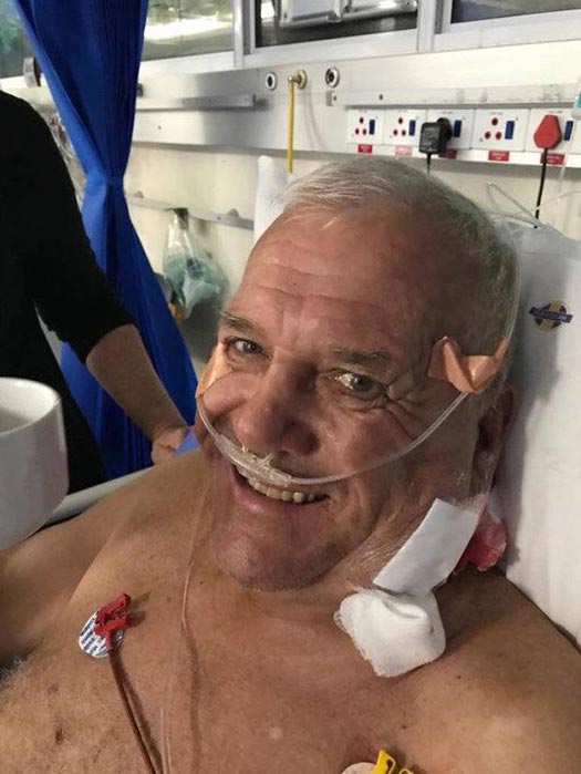 สิงโตกัดคน