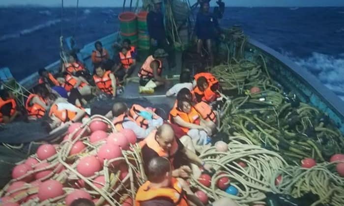 เรือล่มภูเก็ต