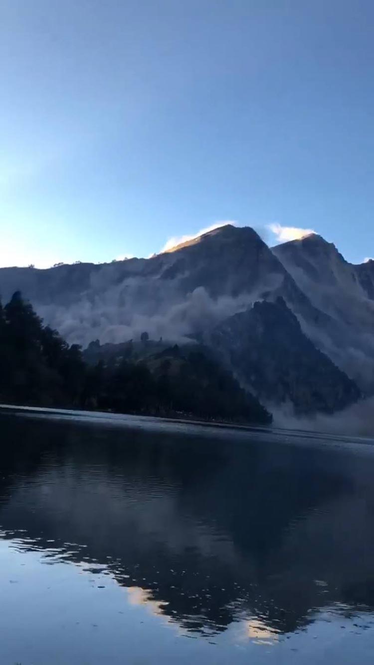 แผ่นดินไหว อินโดนีเซีย