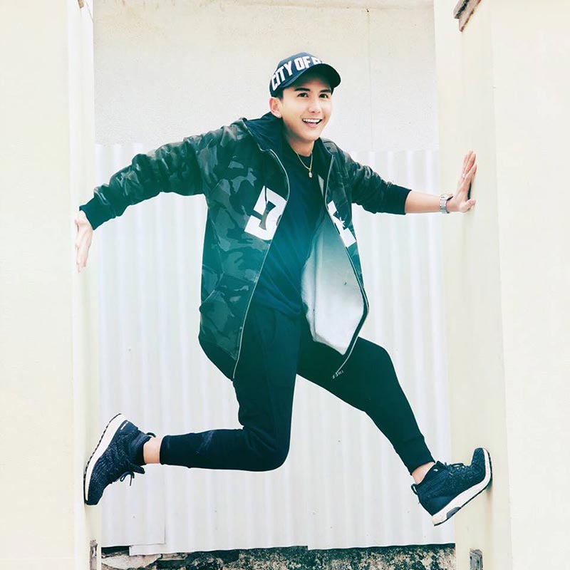 กระโดดสะพานพระราม 8