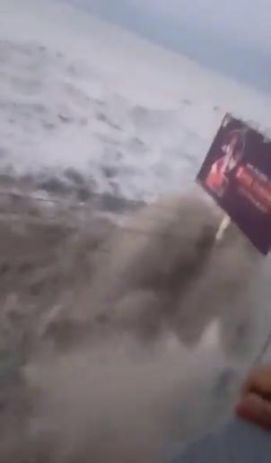 สึนามิอินโดนีเซีย