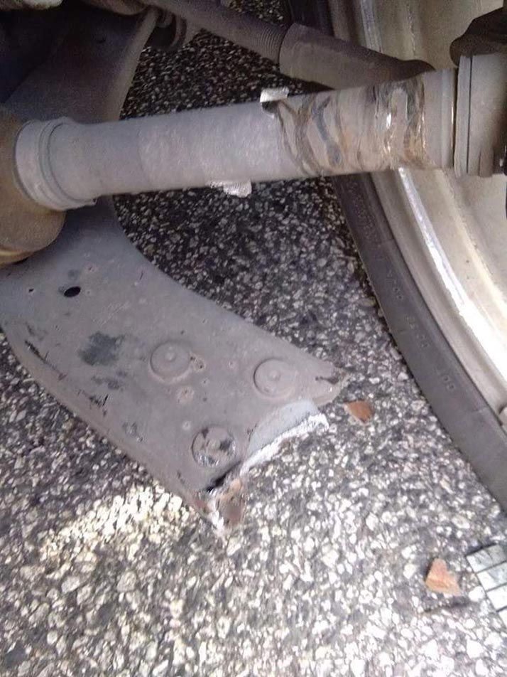 ล้อรถหัก