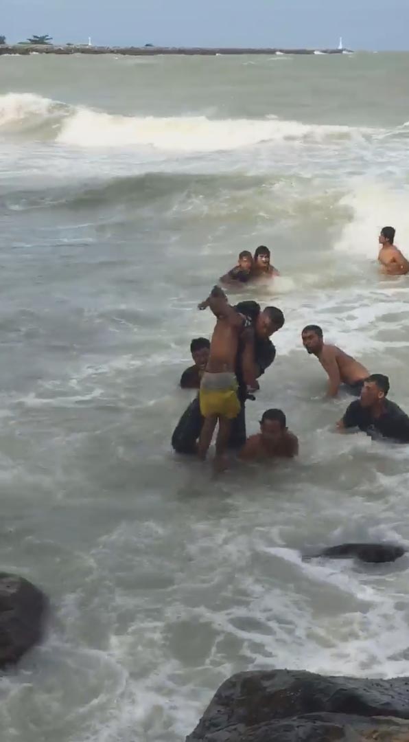 รอดปาฏิหาริย์