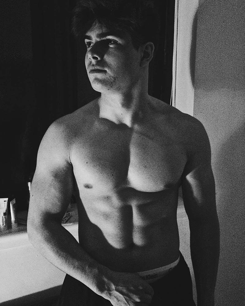 อาเธอร์ แชตโต