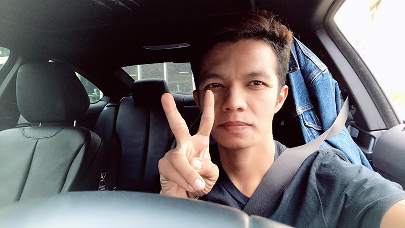 เมฆ มังกรบิน