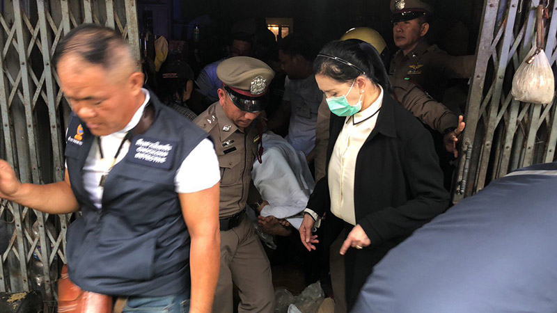 ช่วยชายป่วยติดเตียง