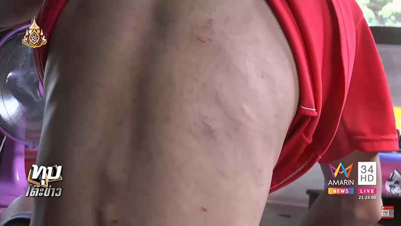 หลับบนรถเมล์