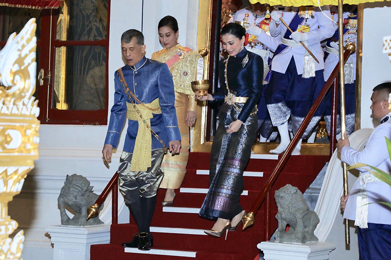 ฉลองพระองค์ของพระบรมศานุวงศ์