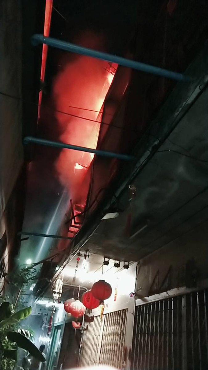 ไฟไหม้ซอยตรอกครุฑ