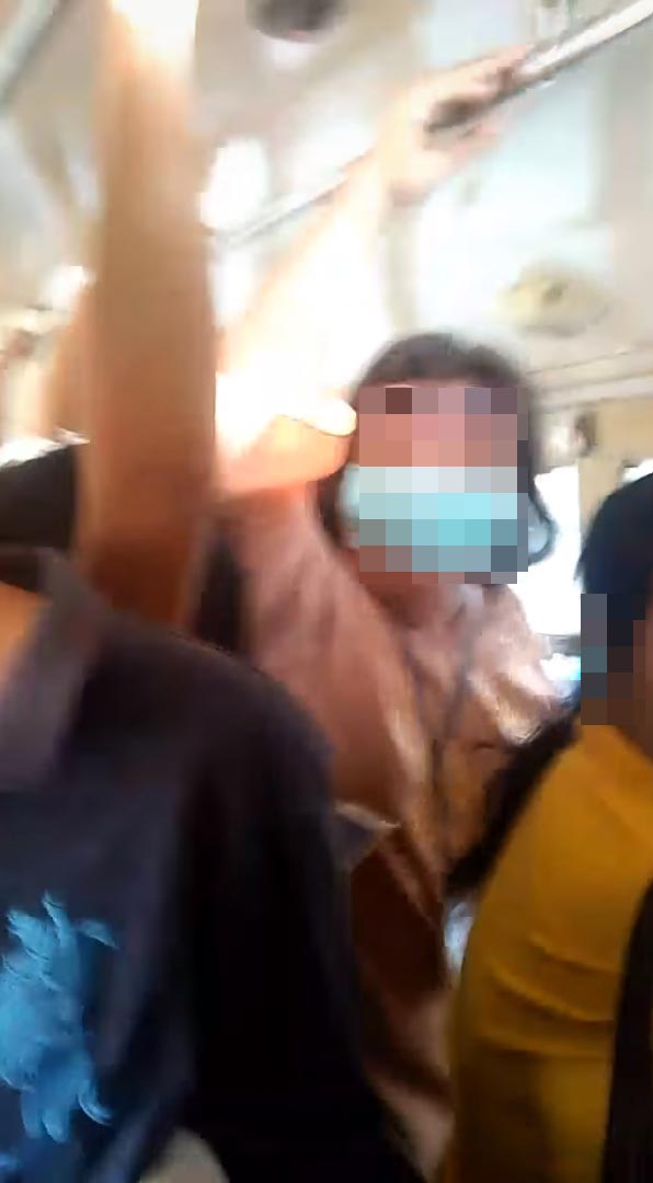 โรคจิตบนรถเมล์