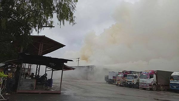 ไฟไหม้โกดัง