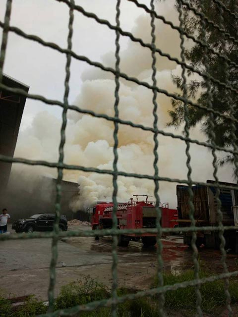 ไฟไหม้โกดัง