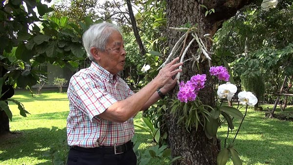 ศ.ระพี สาคริก