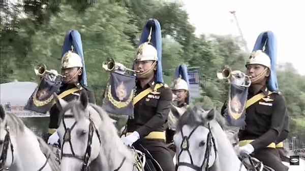 ริ้วขบวนพระบรมราชอิสริยยศ