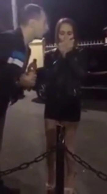 ต่อยผู้หญิง