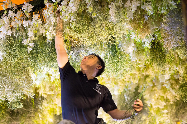 ซุ้มดอกไม้ปากคลองตลาด