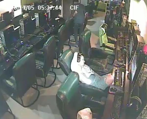 ขโมยมือถือ