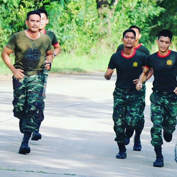 ผู้พันเบิร์ด