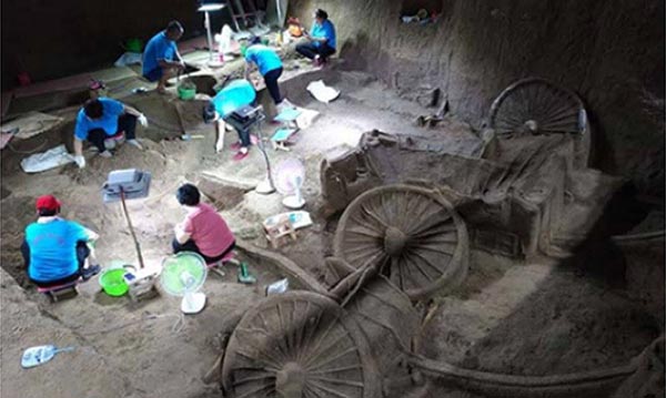 สุสานโบราณ