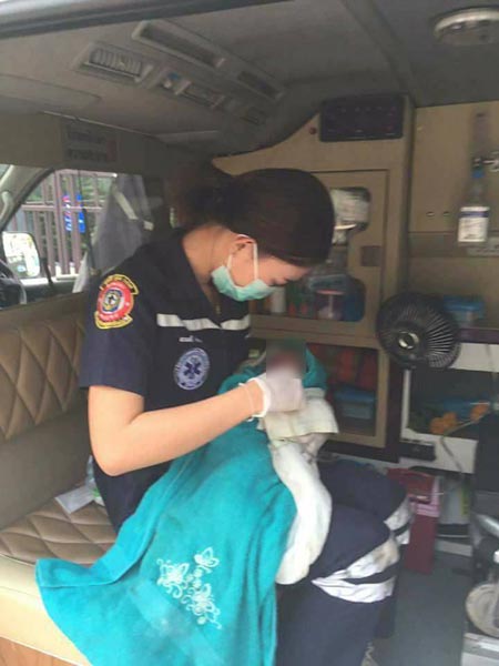 ตายหลังคลอด