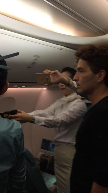 อาละวาดบนเครื่องบิน