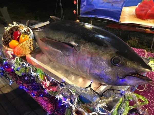 เลี้ยงโต๊ะจีน