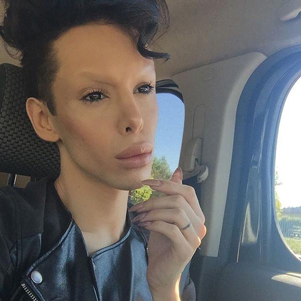 มนุษย์ต่างดาวไร้เพศ