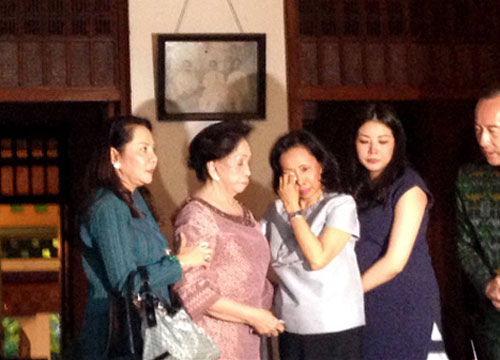 แม่ประนอม